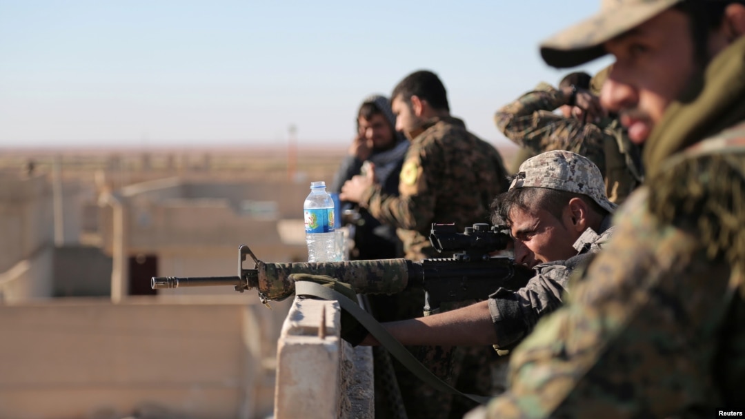 AQSh tomonidan quvvatlangan suriyalik jangchilar, Raqqa shahri shimolida