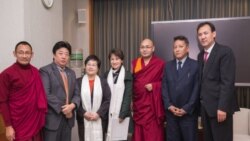 བོད་མི་མང་གི་སྤྱི་འཐུས་ཚོགས་ཆུང་ཞིག་ཐེ་ཝན་དུ་གཞུང་འབྲེལ་ཕྱོགས་བསྐྱོད་གནང་པ།