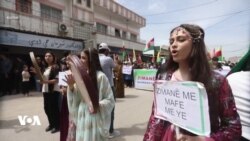 Kurdên Qamişlo Roja Zimanê Kurdî Pîroz Dikin
