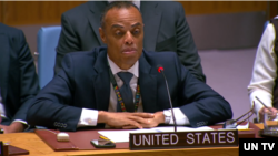美国常驻联合国代理代表约翰·凯利在联合国发言。(2025年9月15日)