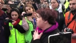 Xədicə İsmayıl: Onları indi uzaq yerə aprıblar. Orada gözləyirlər