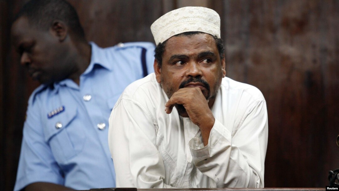 
Giáo sĩ Aboud Rogo Mohammed bị Hoa Kỳ liệt vào danh sách chế tài hồi tháng trước vì cáo giác cho rằng ông tuyển mộ chiến binh và quyên tiền cho al-Shabab