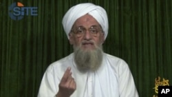 Pemimpin al-Qaida Ayman al-Zawahiri dalam siaran di laman kelompok militan itu.