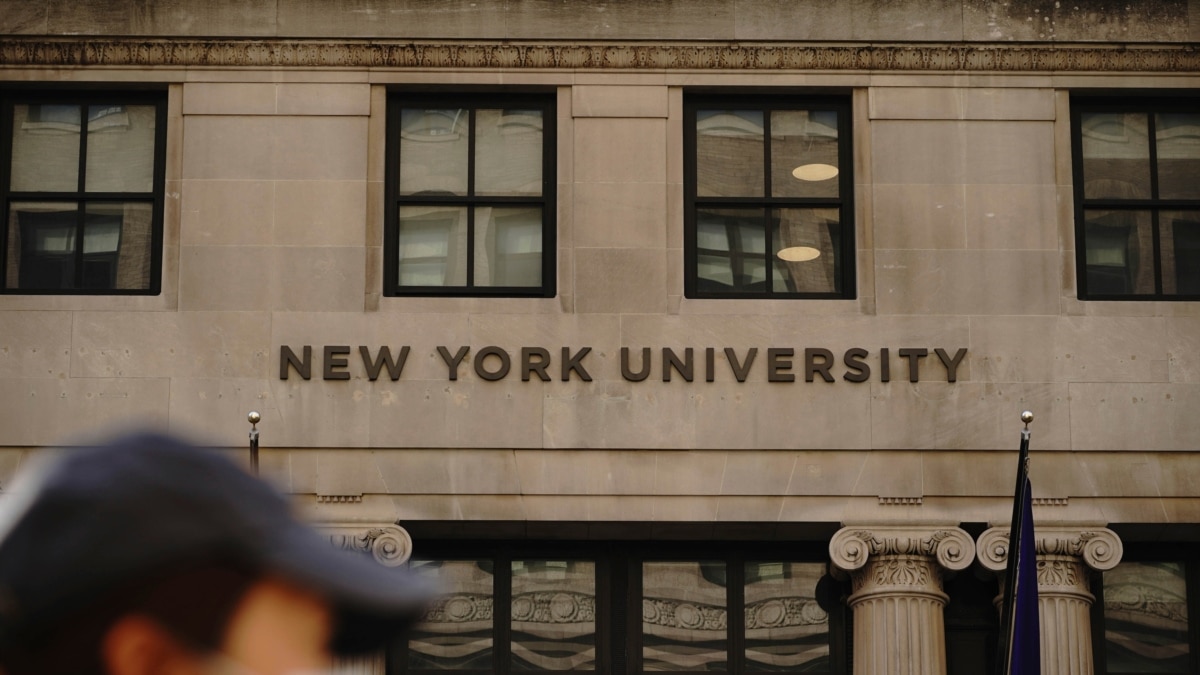 University Students Room in Chic Hotels, Apartments During Pandemic