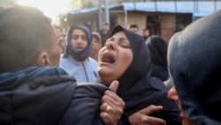 Israeli air strikes in Gaza purportedly kill journalists