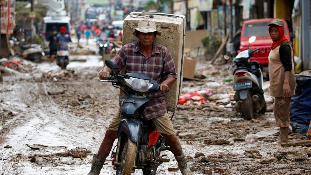 Deadly Indonesia Floods Raise Urgency of New Infrastructure, New Capital