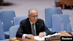 L'ambassadeur afghan aux Nations Unies, Ghulam Isaczai, s'adresse au Conseil de sécurité des Nations Unies au sujet de la situation en Afghanistan aux Nations Unies à New York, New York, États-Unis, le 16 août 2021. (Photo Reuters/Andrew Kelly)