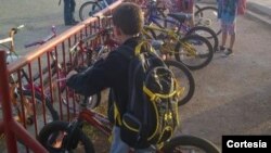 Las actividades también tienen como meta aumentar las conexiones entre las familias, escuelas y extender el concepto de comunidad. 