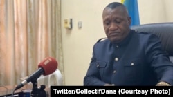 Mokambi ya Inspection générale ya Finances, Jules Alingete, na bokutani na bapanzi sango na Kinshasa, RDC, 13 aout 2020. (Twitter/CollectifDans)