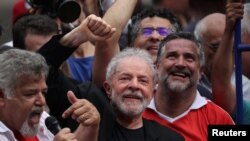 Lula da Silva, antigo Presidente brasileiro, deixa a prisão, São Bernardo do Campo, 9 de Novembro de 2019 