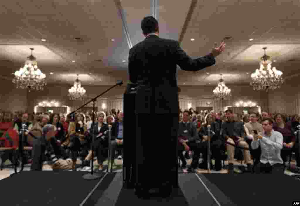 Republican presidential candidate, former Pennsylvania Sen. Rick Santorum speaks during Michigan Faith & Freedom Coalition rally in Shelby Township, Mich., Friday, Feb. 17, 2012. (AP Photo/Paul Sancya)