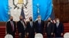 Senadores estadounidenses junto al canciller de Guatemala, Pedro Brolo, durante una visita a Guatemala. Foto Eugenia Sagastume, VOA.