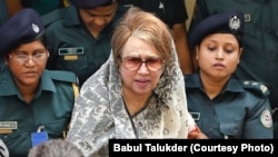 Former Prime Minister Khaleda Zia, chairperson of Bangladesh's largest opposition party of BNP, is being taken to a hospital in Dhaka from her jail for certain medical tests, Apr. 7, 2018.