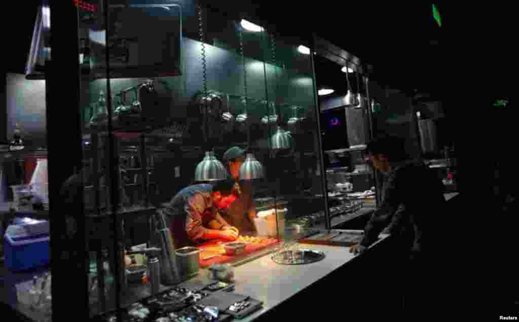 حیرت انگیز اور انوکھے ڈیزائن کے ریستوران یہاں آنے والوں کے لیے ایک نیا تجربہ ثابت ہوئے