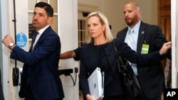 El diario The Washington Post indica que Kirstjen Nielsen podría ser removida del cargo en las próximas semanas o incluso antes.