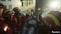 중국 선전시 토사붕괴 사고 발생 3일째인 19살 텐쩌밍 씨가 구조됐다.