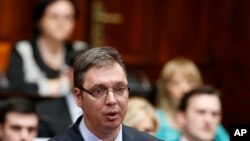 Aleksandar Vučić u parlamentu Srbije (arhivski snimak)