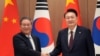 韩国总统尹锡悦5月26日下午在首尔会见前往韩国出席中日韩领导人峰会的中国国务院总理李强.