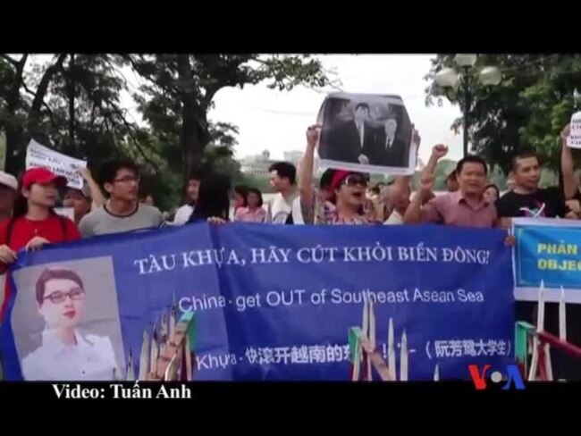 Biểu tình chống TQ: nhiều người bị bắt và bị hành hung
