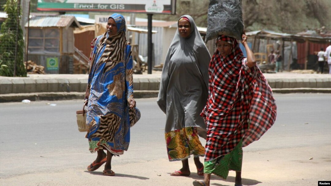 'Yan gudun hijira kusa da Maiduguri, Mayu 14, 2015.