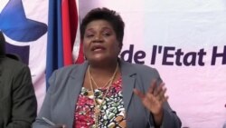 Ayiti: Lotri Nasyonal Ap Reklame Fich Pa l nan Men Machan Bòlèt yo