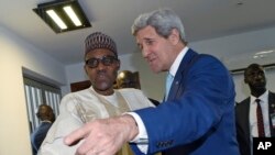 Shugaba Buhari da sakataren harkokin wajen Amurka John Kerry.