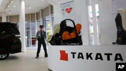 Sebuah 'showroom' Takata Corp. di Tokyo. (Foto: Dok)