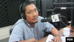 Long Panhavuth, a monitor for the Cambodia Justice Initiative, talks on VOA Khmer's Hello VOA radio call-in show, May 02, 2013.