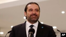 Perdana Menteri baru Lebanon, Saad Hariri berbicara kepada media di istana Presiden di Baabda, Beirut timur, Lebanon, awal bulan lalu (foto: dok).