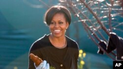 美国第一夫人米歇尔.奥巴马周三在南非约翰内斯堡