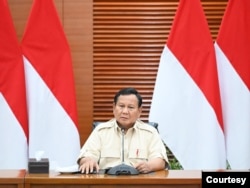 Presiden Prabowo Subianto dalam konferensi pers di Gedung Kemenkeu, Jakarta, Selasa (31/12) mengatakan kenaikan tarif PPN 12 persen hanya untuk barang dan jasa mewah (biro Setpres )