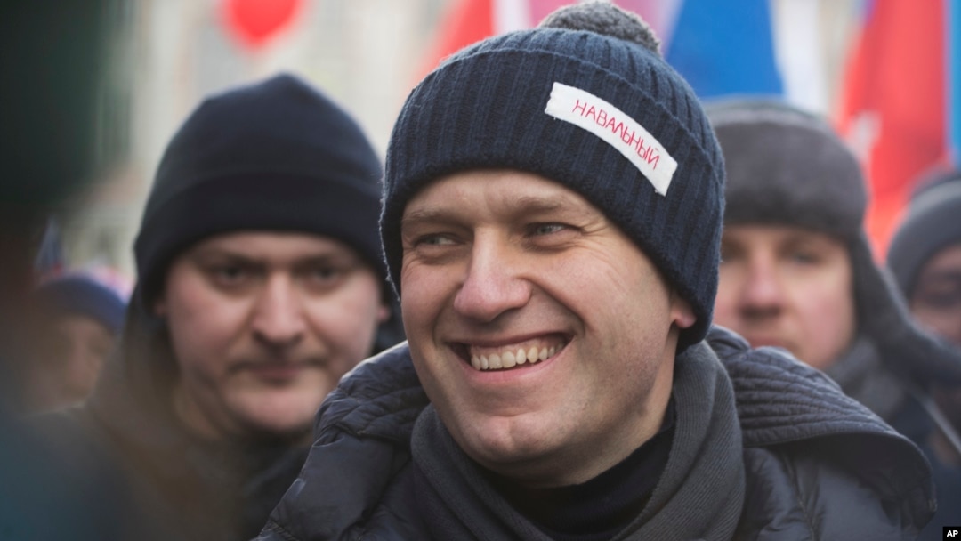 Pemimpin oposisi Rusia Alexei Navalny menghadiri pawai untuk mengenang pemimpin oposisi Boris Nemtsov, di Moscow, 25 Februari 2018. 