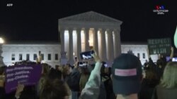 Հազարավոր ամերիկացիներ հավաքվում են Գերագույն դատարանի շենքի առջև՝ հարգանքի տուրք մատուցելու դատավոր Ռութ Բեյդեր Գինսբուրգին: