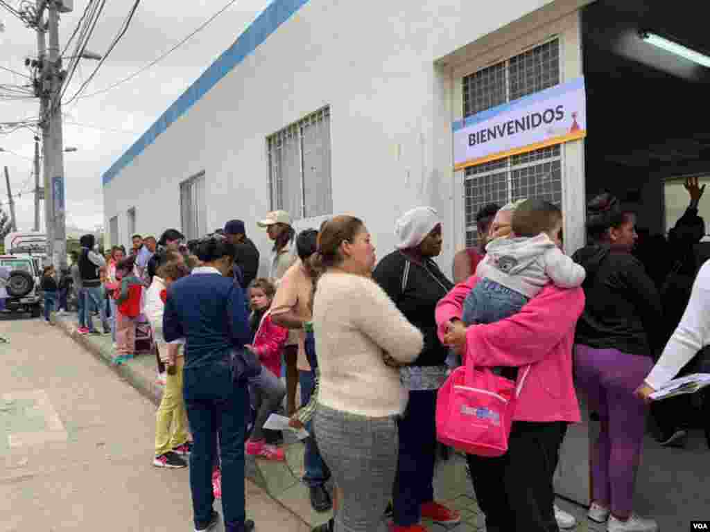 La jornada integral fue organizada por la Cruz Roja Colombiana, seccional Cundinamarca y Bogotá, y la Fundación Universitaria Juan N. Corpas.