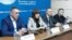 Učesnici konferencije u Medija centru u Čaglavici: Nenad Rašić, Ksenija Božović, Slobodan Petrović i Aleksandar Jablanović (s leva) (Foto: VOA) 