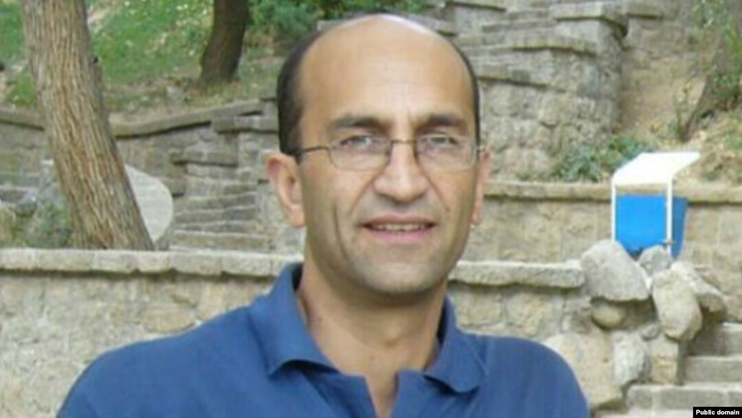 Mantan wartawan lepas (freelance) Iran yang dipenjarakan, Siamak Ghaderi mendapat penghargaan dari CPJ (foto: dok).