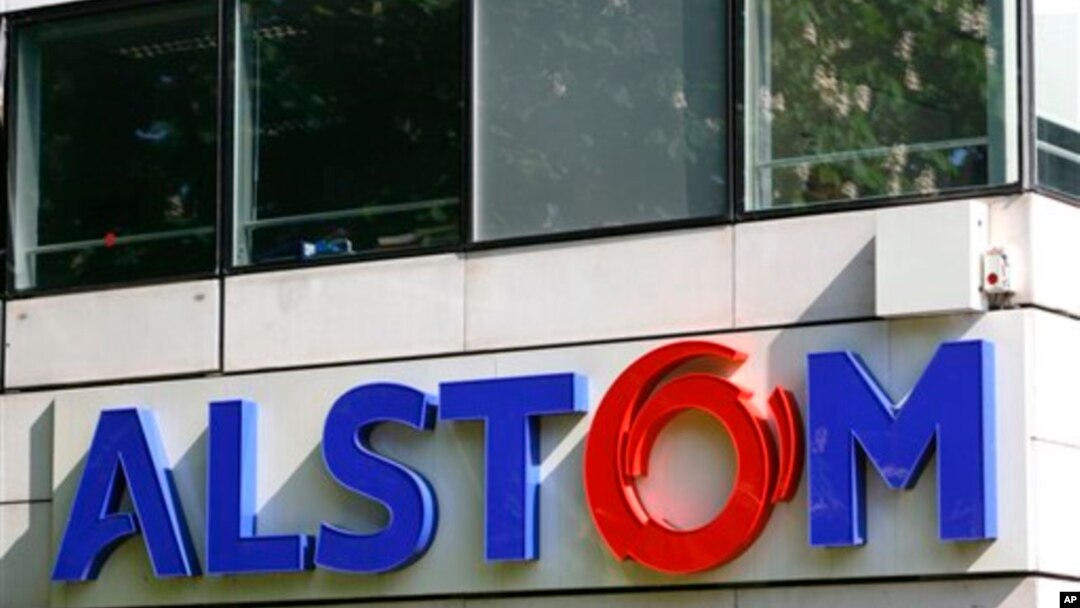 Kantor pusat Alstom di Paris. Perusahaan tersebut mengaku terlibat penyuapan di beberapa negara, termasuk di Indonesia.