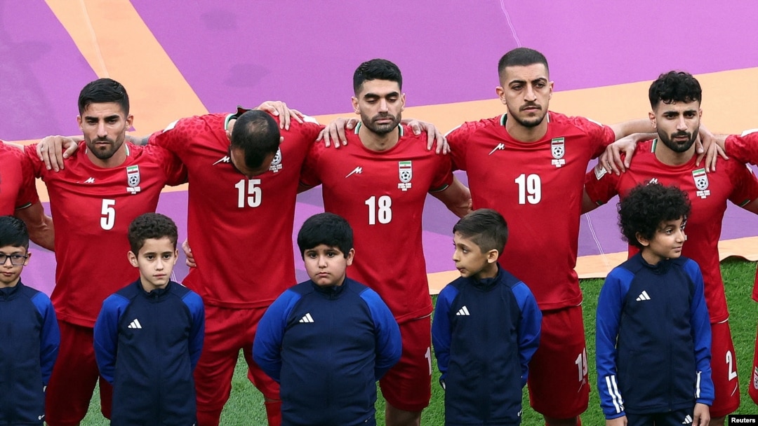 ژمارەیەک یاریزانی تیمی نیشتمانی تۆپی پێی ئێران لە یارییەکانی جامی جیهانی لە قەتەر