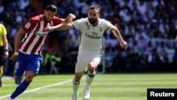 Le joueur du Real Madrid Dani Carvajal, à gauche, à Madrid, le 8 avril 2017.