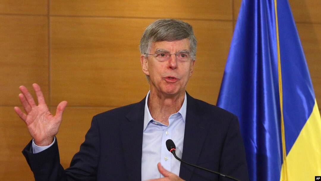 Dubes AS untuk Ukraina William Taylor berbicara dalam konferensi pers di Kyiv, Ukraina, 27 Juli 2019. (Foto: AP)