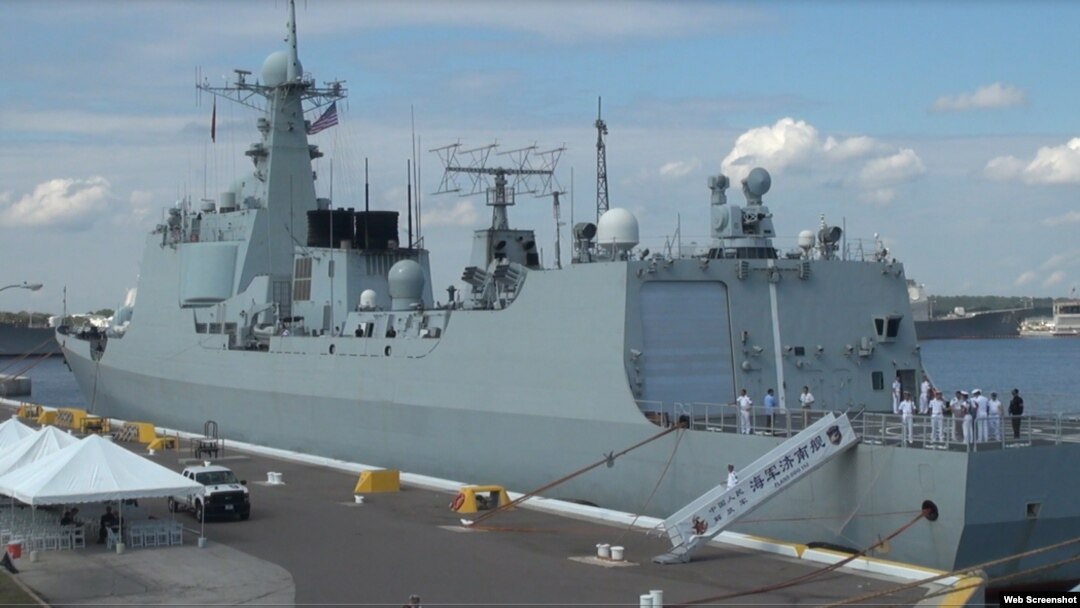 中國海軍編隊的三艘軍艦靠岸美國海軍第三大軍港弗羅里達的梅波特港。