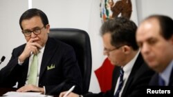 Mexico's Economy Minister Ildefonso Guajardo listens during the presentation of Mexico's negotiating team for the renewal of the North American Free Trade Agreement (NAFTA) in Mexico City, Mexico, August 2, 2017. 