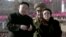 Lãnh tụ Triều Tiên Kim Jong Un, cùng Cô là bà Kim Kyong Hui, tham dự một buổi lễ tưởng niệm cố lãnh tụ Kim Jong Il tại Bình Nhưỡng, ảnh chụp từ video ngày 16/2/2013.