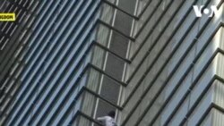 Le "Spider-Man" français escalade un gratte-ciel londonien (vidéo)