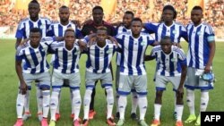 Les joueurs de la Sierra Leone avant le match de qualification pour la Coupe d'Afrique des nations 2017 entre la Côte d'Ivoire et la Sierra Leone, au Stade de la Paix de Bouaké le 3 septembre 2016.