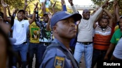 Ipholisa libhekane labantu bokuza.