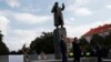 Страсти вокруг памятника маршалу Коневу в Праге 