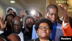 Joice Mujuru e apoiantes, Harare, 1 de Março