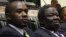 Mumwe wevatevedzeri vemutungamiri weMDC-T, VaNelson Chamisa nemutungamiri webato ravo, VaMorgan Tsvangirai 