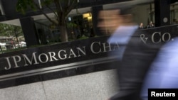 JP Morgan dijo que podría abrir otro índice en el "evento de cualquier orientación oficial favorable en torno al alivio de las restricciones a las operaciones o mejorías consistentes".